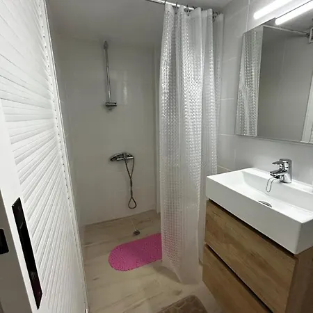 New Refurbished Full Studio In Costa Del Silencio * Las Galletas